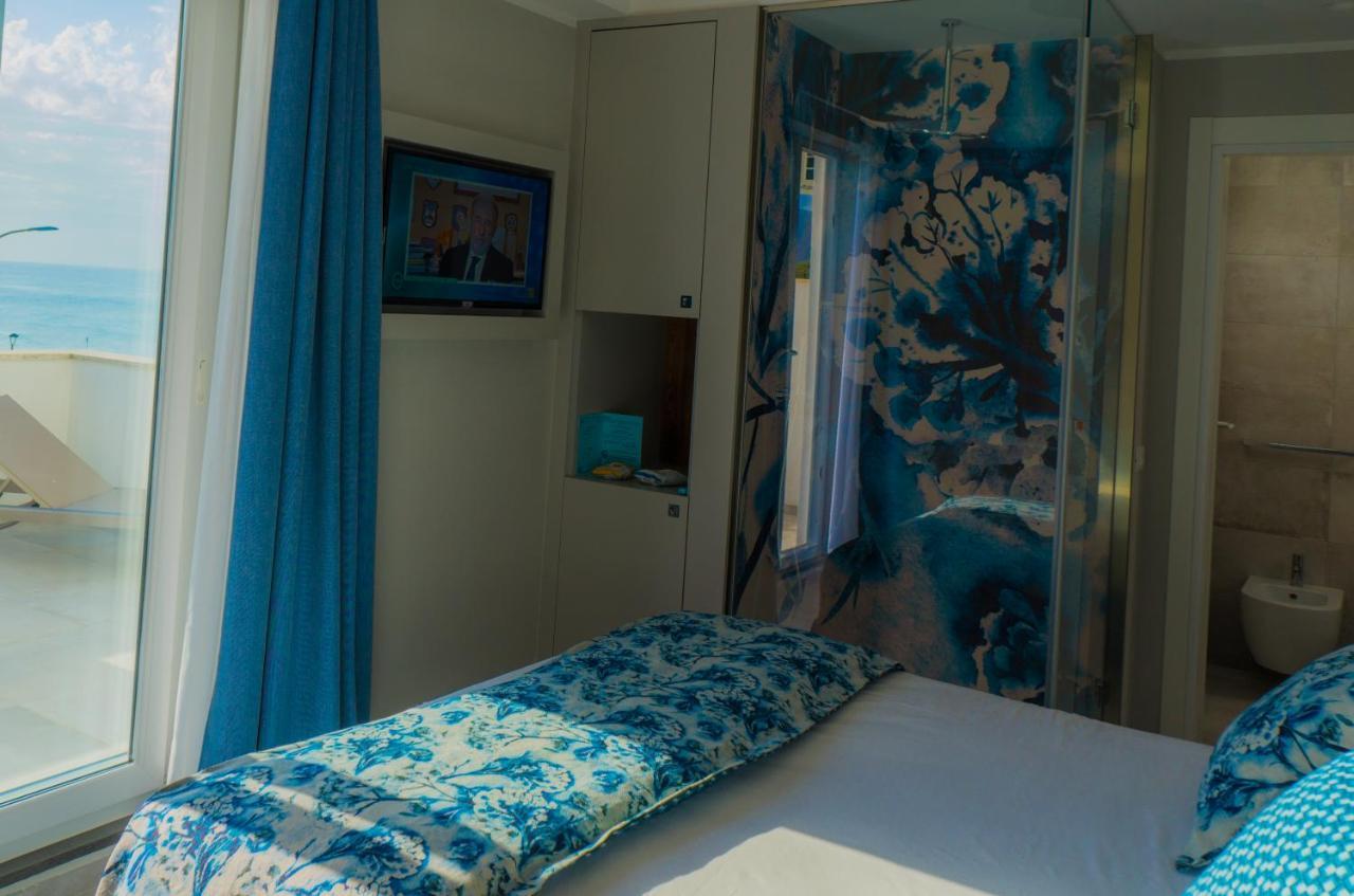 Piccolo Hotel แตร์ราชินา ภายนอก รูปภาพ